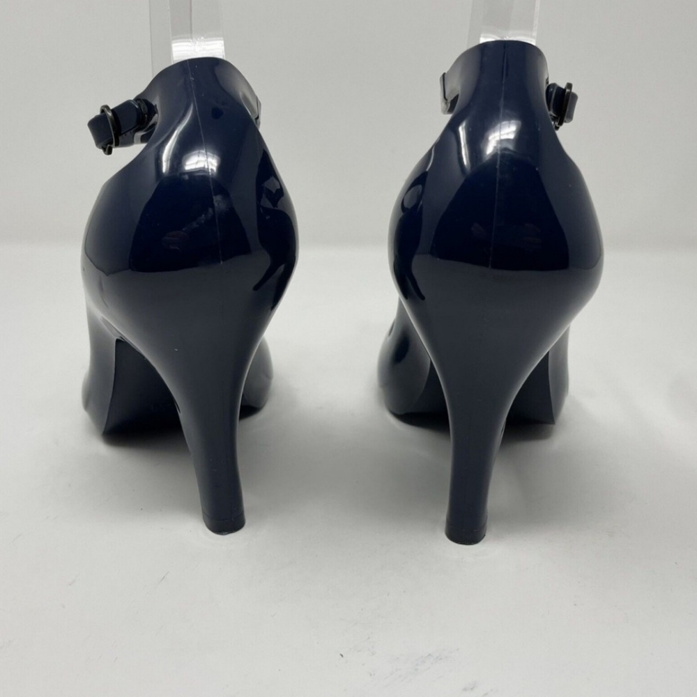 Pumps - Picture 7 of 8